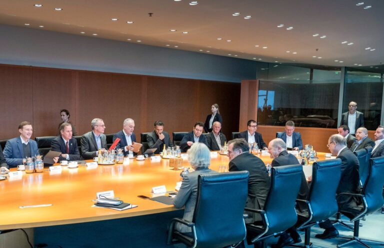 German Steel Summit in Berlin brings limited tangible result