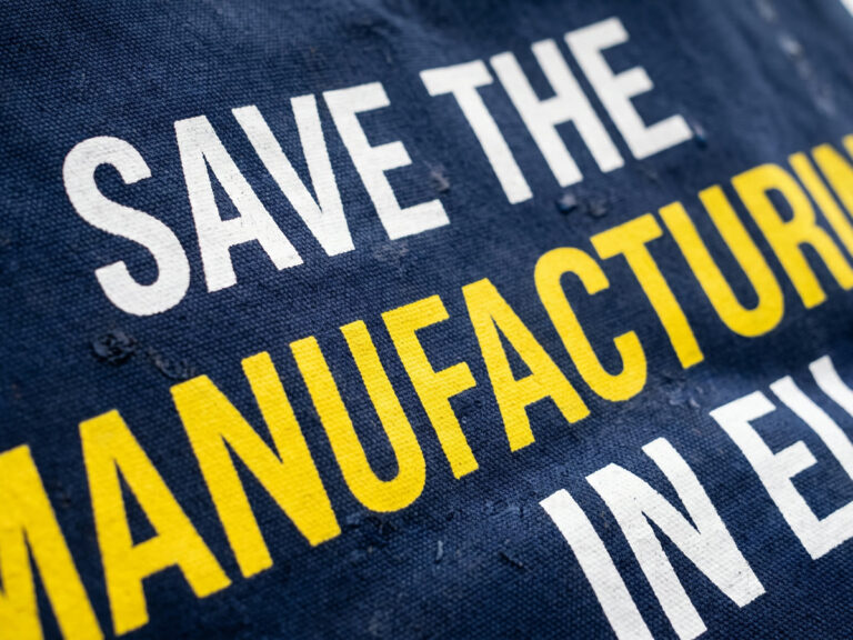 Steel stakeholders stage rally in Brussels