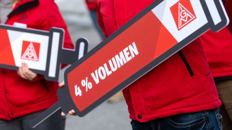 Volkswagen restructuring faces worker protests