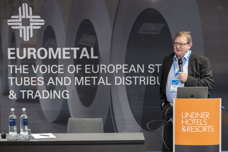 EU steel-using sector output detaches from consumption