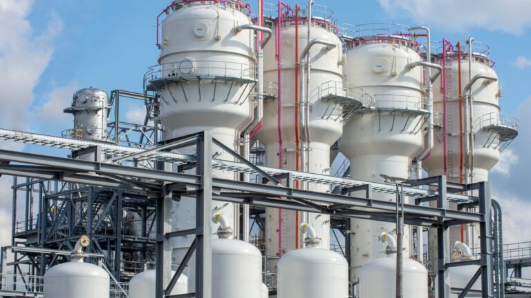ArcelorMittal Belgium faces Steelanol challenges amid regulatory constraints
