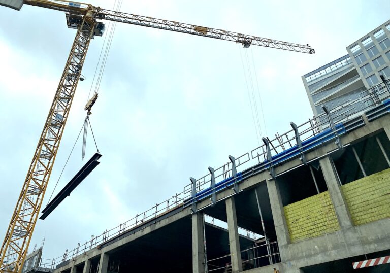 German construction sees some recovery in H1