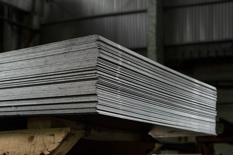 Steel heavy plate prices flatten across Europe amid slow trading